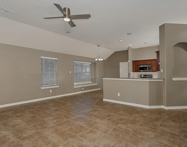 9606 Arched Oak Drive - Photo Thumbnail 10