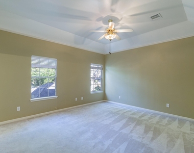4418 Jane Street - Photo Thumbnail 14