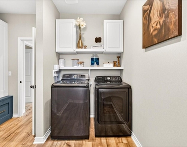 2646 Las Estrellas Street - Photo Thumbnail 32