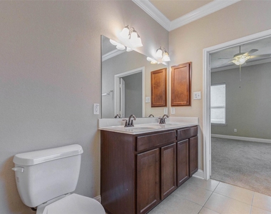 6107 Nicholas Lane - Photo Thumbnail 13