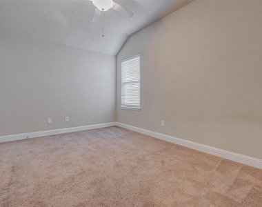 6107 Nicholas Lane - Photo Thumbnail 18