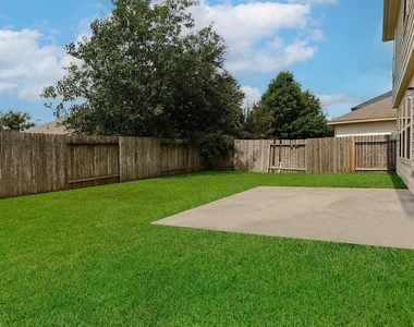 9960 Hyacinth Way - Photo Thumbnail 19