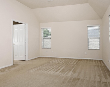 9960 Hyacinth Way - Photo Thumbnail 15
