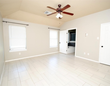 5910 Sugar Field Lane - Photo Thumbnail 24