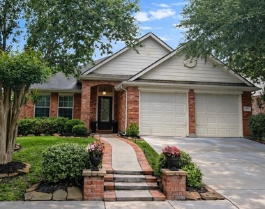 12323 E Elizabeth Shore Loop - Photo Thumbnail 1