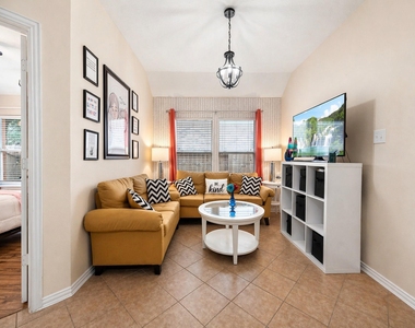 12323 E Elizabeth Shore Loop - Photo Thumbnail 15