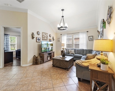 12323 E Elizabeth Shore Loop - Photo Thumbnail 12