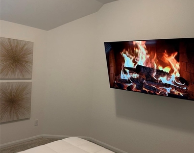 5012 Great Oaks Drive - Photo Thumbnail 14
