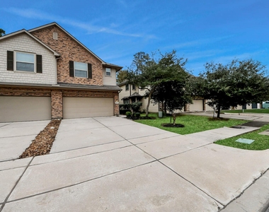 16130 Beachside Place - Photo Thumbnail 3