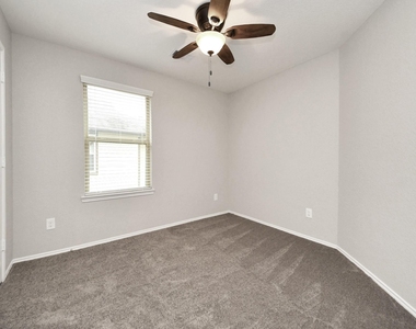 16130 Beachside Place - Photo Thumbnail 22