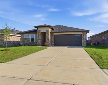 30034 Reagans Ranch Drive - Photo Thumbnail 1