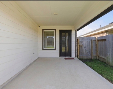 30034 Reagans Ranch Drive - Photo Thumbnail 22