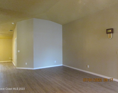 700 Benton Drive - Photo Thumbnail 11