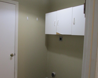 700 Benton Drive - Photo Thumbnail 24