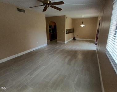 196 San Juan Circle - Photo Thumbnail 34