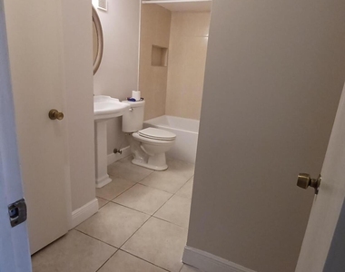 196 San Juan Circle - Photo Thumbnail 37