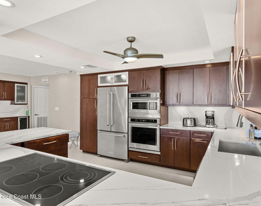 877 N Highway A1a - Photo Thumbnail 5