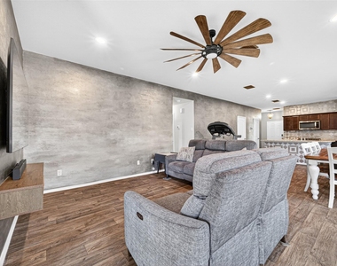 40347 Blossom Valley Lane - Photo Thumbnail 15
