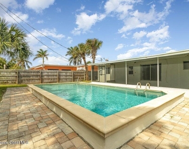 239 Glenwood Avenue - Photo Thumbnail 19