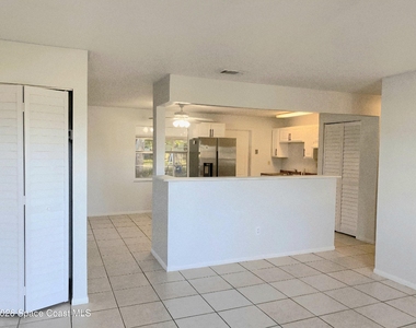 3020 Mary Street - Photo Thumbnail 2