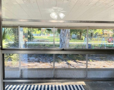 3020 Mary Street - Photo Thumbnail 5