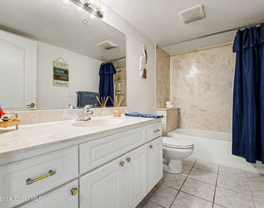 820 Del Rio Way - Photo Thumbnail 13