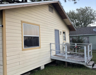 516 Donley Street - Photo Thumbnail 4