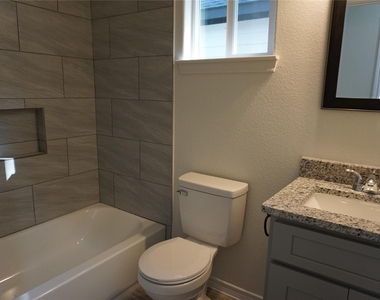9868 Arbor Oak - Photo Thumbnail 10