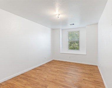 11017 Panther Court - Photo Thumbnail 20