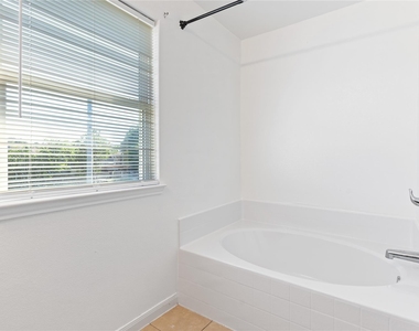 11017 Panther Court - Photo Thumbnail 29