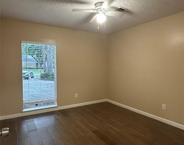 11503 Briar Forest Drive - Photo Thumbnail 20