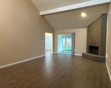 11503 Briar Forest Drive - Photo Thumbnail 18