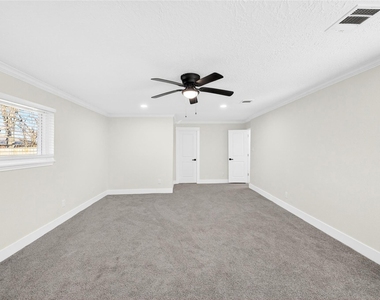 535 Elton Street - Photo Thumbnail 2