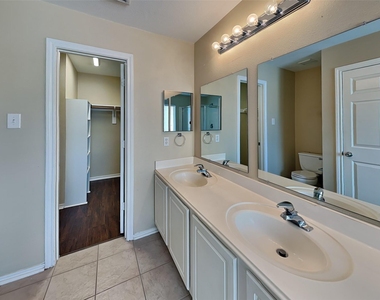 16650 Beckland Lane - Photo Thumbnail 9