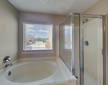 16650 Beckland Lane - Photo Thumbnail 10