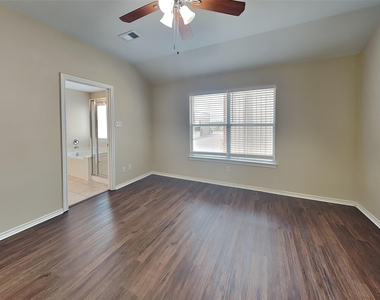 16650 Beckland Lane - Photo Thumbnail 8