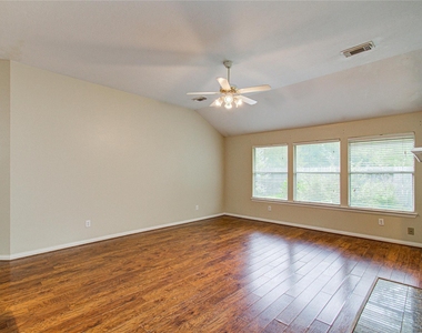 18223 Heathridge Lane - Photo Thumbnail 27