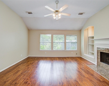 18223 Heathridge Lane - Photo Thumbnail 31