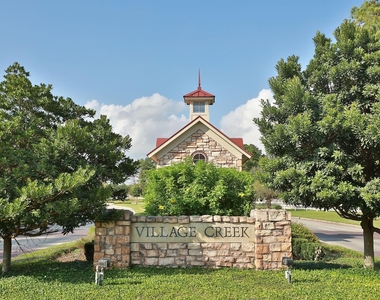 17222 Leeside Drive - Photo Thumbnail 29