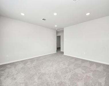 16489 Moss Lane - Photo Thumbnail 24