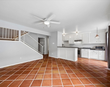 3502 Burlington Street - Photo Thumbnail 2