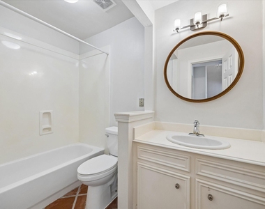 3502 Burlington Street - Photo Thumbnail 18