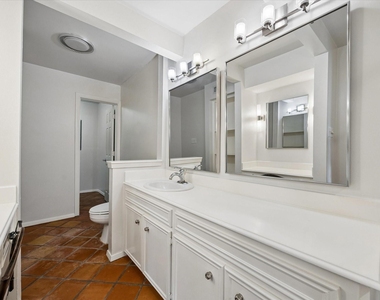 3502 Burlington Street - Photo Thumbnail 14