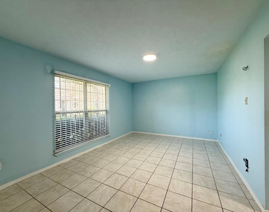 8438 Leawood Blvd - Photo Thumbnail 4