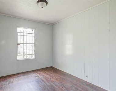 5315 Bellfort Court - Photo Thumbnail 3