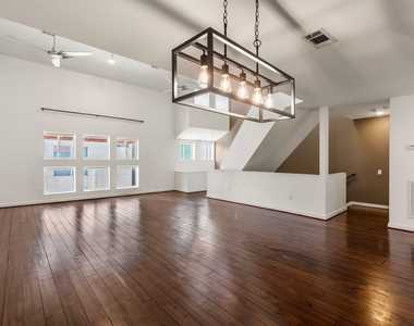 349 Sydnor Street - Photo Thumbnail 5