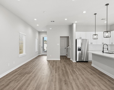 412 Stonework Landing Lane - Photo Thumbnail 5