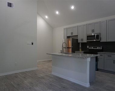 9866 Arbor Oak - Photo Thumbnail 2