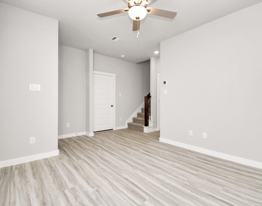 17129 White Acer Way - Photo Thumbnail 6
