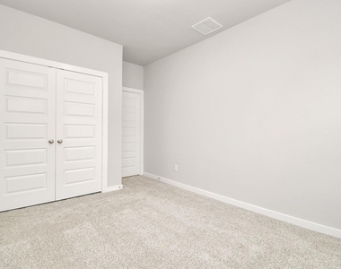17129 White Acer Way - Photo Thumbnail 27
